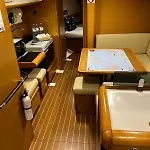 船上ホテル Sleep Aboard A Modern Sailboat In