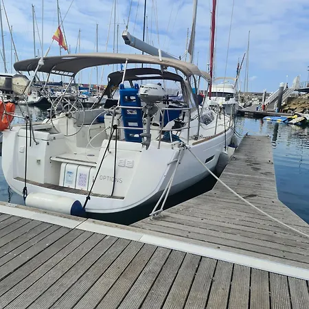 Botel Sleep Aboard A Modern Sailboat In Oeiras