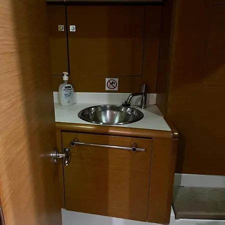 Sleep Aboard A Modern Sailboat In Botel Oeiras