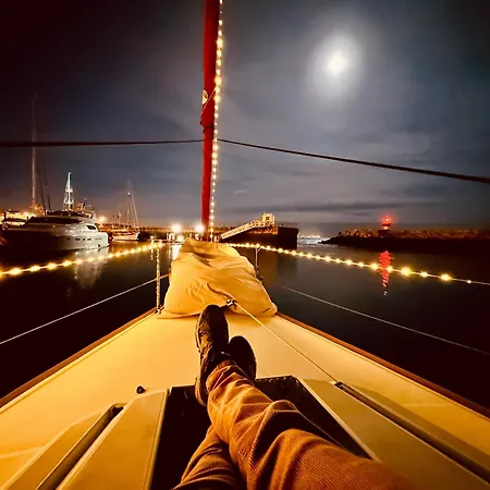 Sleep Aboard A Modern Sailboat In Botel *