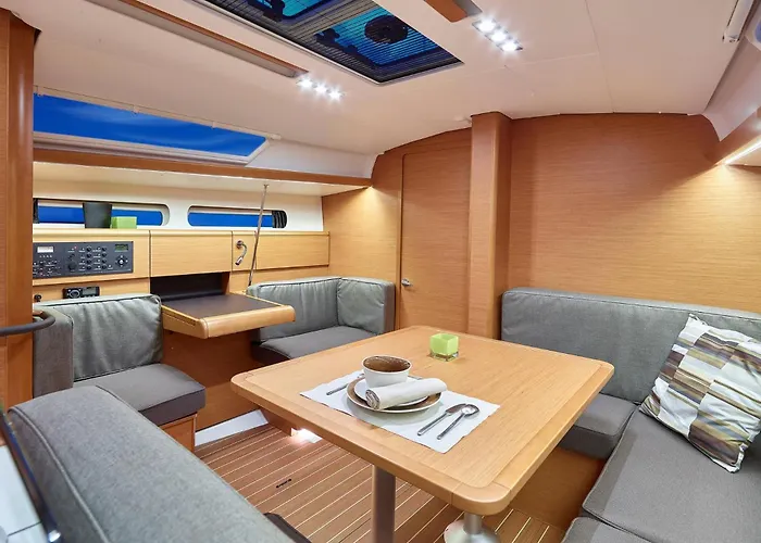 Sleep Aboard A Modern Sailboat In Botel Oeiras