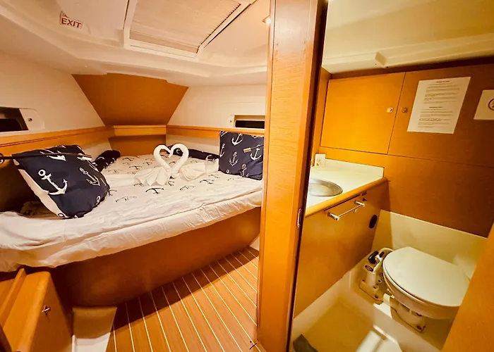 Sleep Aboard A Modern Sailboat In Oeiras